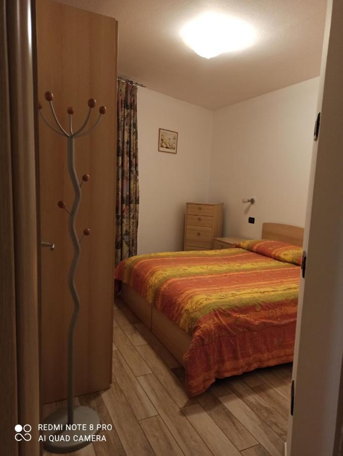 La Casa Di Nonna Lia Lägenhet Dimaro Exteriör bild