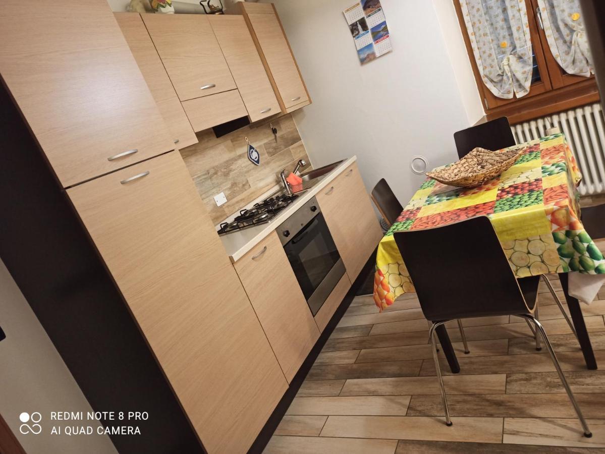 La Casa Di Nonna Lia Lägenhet Dimaro Exteriör bild
